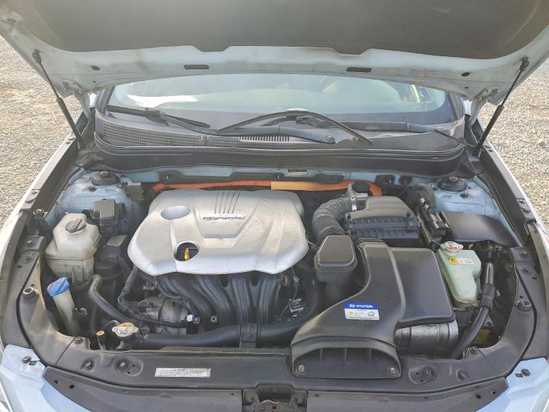 Photo 11 from auction – 2011 HYUNDAI SONATA HYBRID with VIN KMHEC4A47BA010944