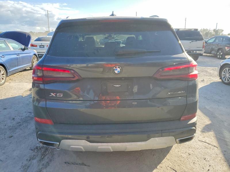 Photo 6 from auction – 2022 BMW X5 XDRIVE4 with VIN 5UXCR6C05N9J99288