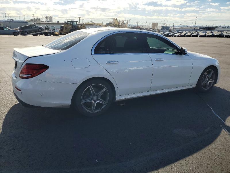 Photo 3 from auction – 2017 MERCEDES-BENZ E with VIN WDDZF4JB0HA181559