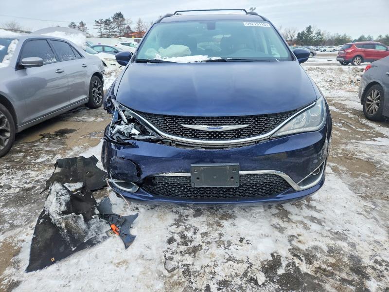 Photo 5 from auction – 2018 CHRYSLER PACIFICA T with VIN 2C4RC1FG6JR188880