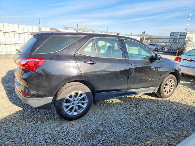 Photo 3 from auction – 2019 CHEVROLET EQUINOX with VIN 2GNAXHEV6K6141272