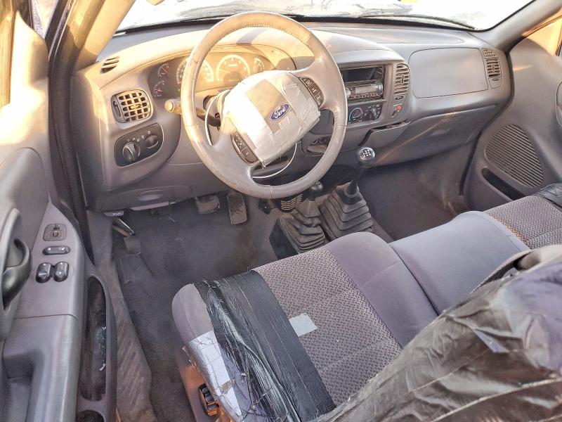 Photo 8 from auction – 2003 FORD F150 with VIN 2FTRX18W63CA94285