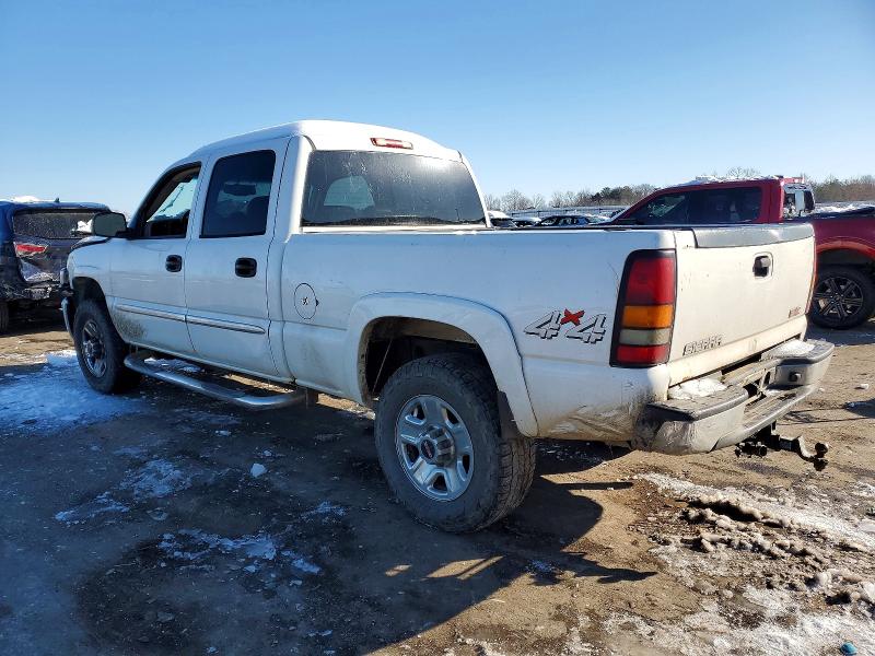 Photo 2 from auction – 2004 GMC SIERRA with VIN 1GTHK23114F107851
