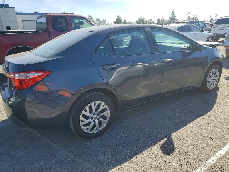Photo 3 from auction – 2018 TOYOTA COROLLA L with VIN 5YFBURHE5JP752107