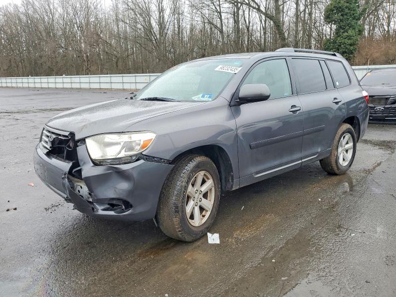 TOYOTA HIGHLANDER 2010 with VIN 5TDBK3EH6AS032033 - Photo from auction