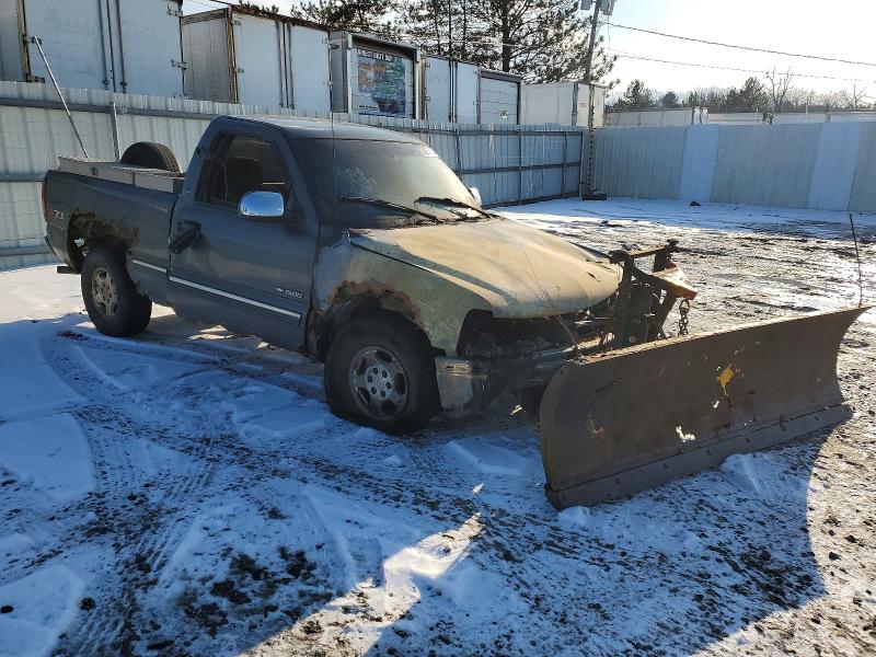 Photo 4 from auction – 2002 CHEVROLET SILVERADO with VIN 1GCEK14T52Z150260