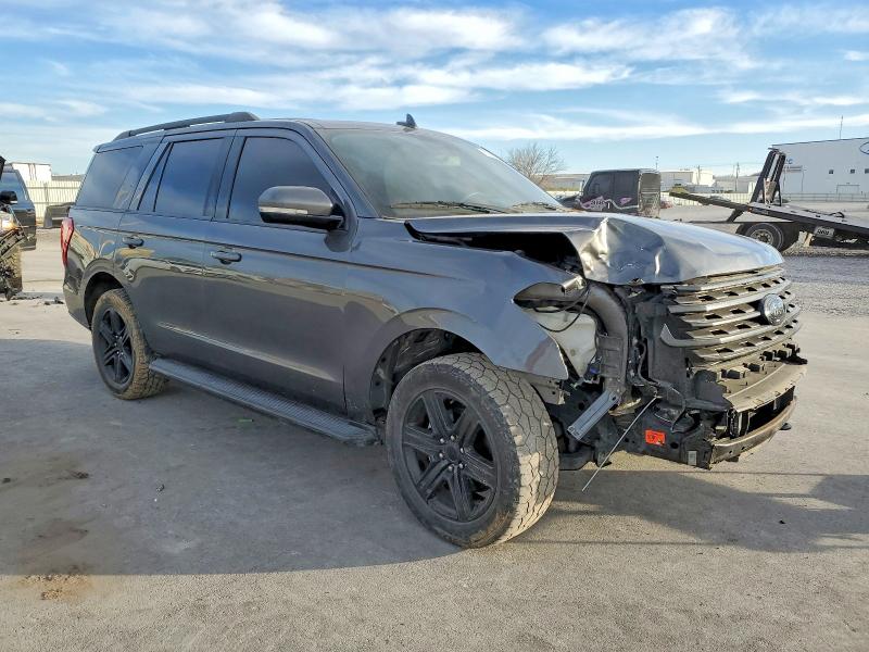 Photo 4 from auction – 2018 FORD EXPEDITION with VIN 1FMJU1JT8JEA69302