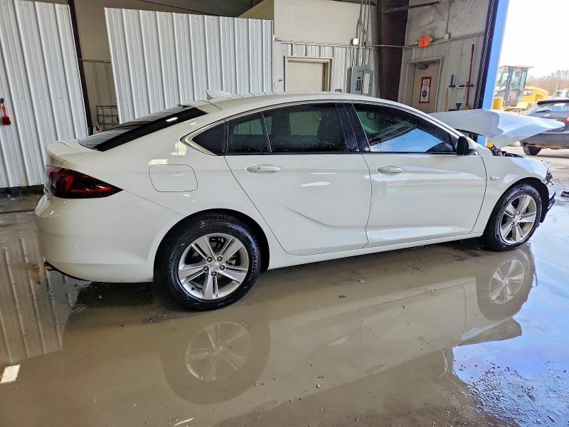 Photo 3 from auction – 2018 BUICK REGAL with VIN W04GL6SX2J1080054