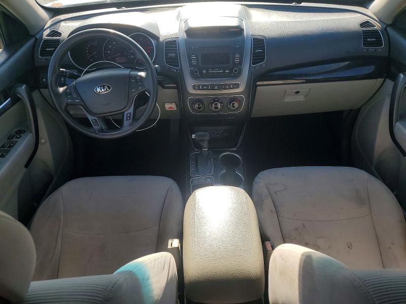 Photo 8 from auction – 2014 KIA SORENTO LX with VIN 5XYKT3A67EG460827