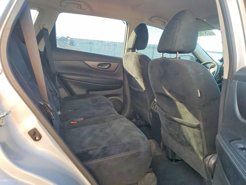Photo 11 from auction – 2016 NISSAN ROGUE S with VIN 5N1AT2MT4GC795621