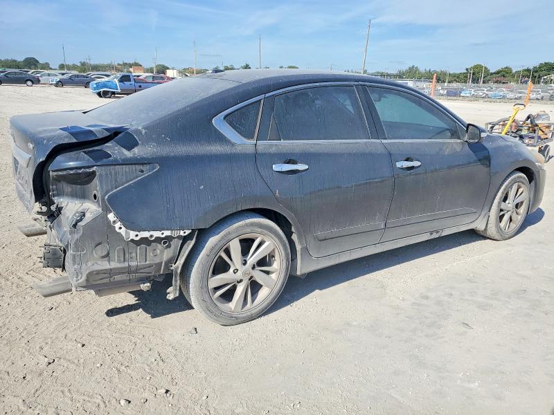 صورة رقم 3 من المزاد - 2015 NISSAN ALTIMA مع VIN 1N4AL3AP5FC206243