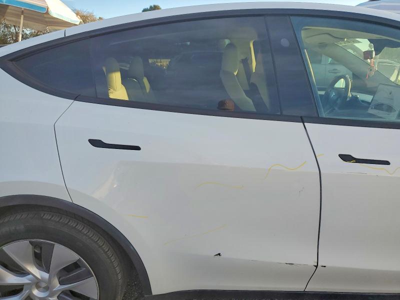 Photo 10 from auction – 2024 TESLA MODEL Y with VIN 7SAYGDED2RF089153