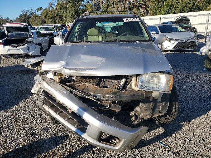 Photo 5 from auction – 2002 INFINITI QX4 with VIN JNRDR09Y12W256597