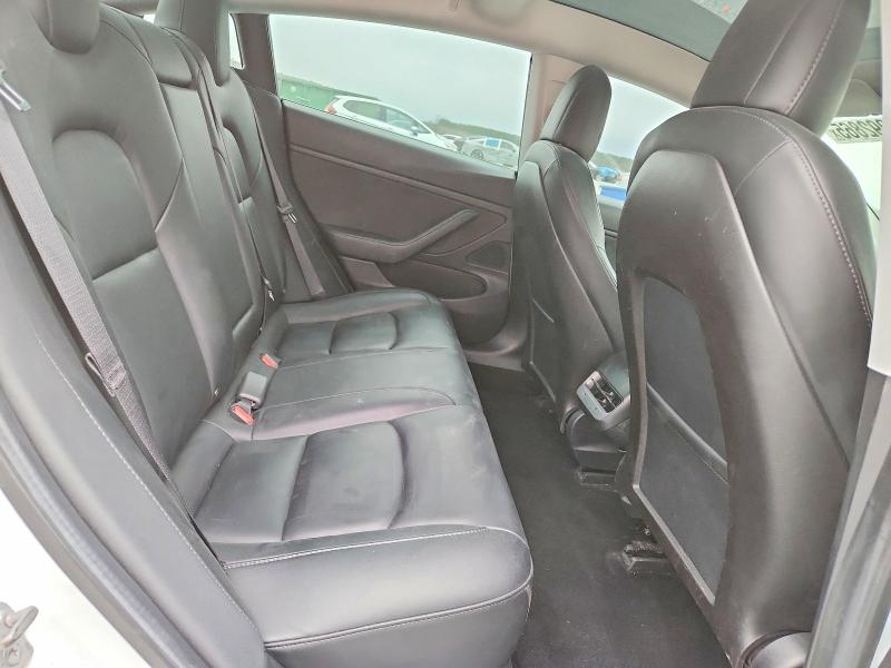 Photo 10 from auction – 2019 TESLA MODEL 3 with VIN 5YJ3E1EB0KF493360