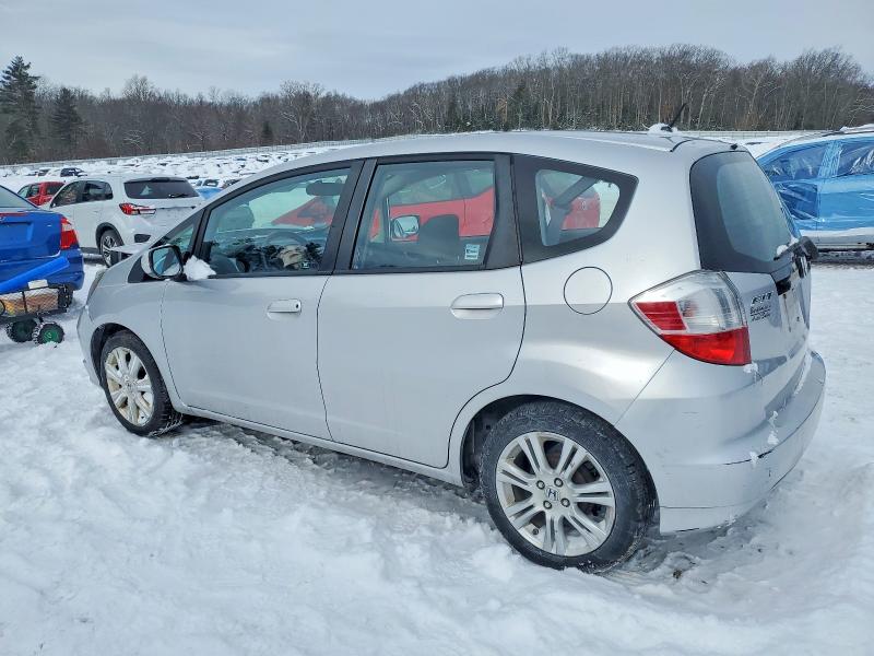 Photo 2 from auction – 2013 HONDA FIT with VIN JHMGE8G38DC073845