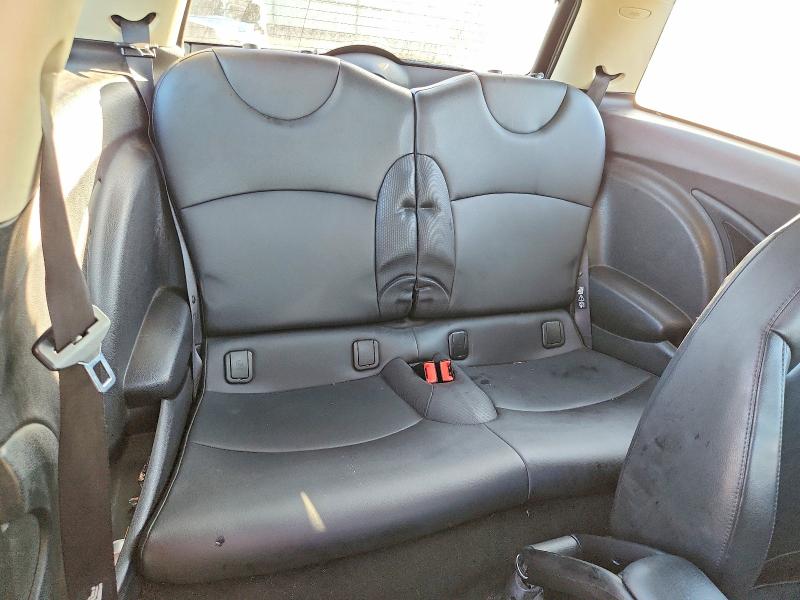 Photo 10 from auction – 2011 MINI COOPER with VIN WMWSU3C52BT094208