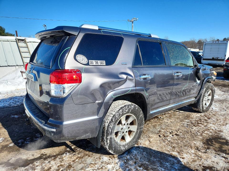 Photo 3 from auction – 2013 TOYOTA 4RUNNER SR with VIN JTEBU5JR7D5130093