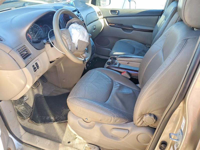 Photo 7 from auction – 2004 TOYOTA SIENNA CE with VIN 5TDZA23C54S058565