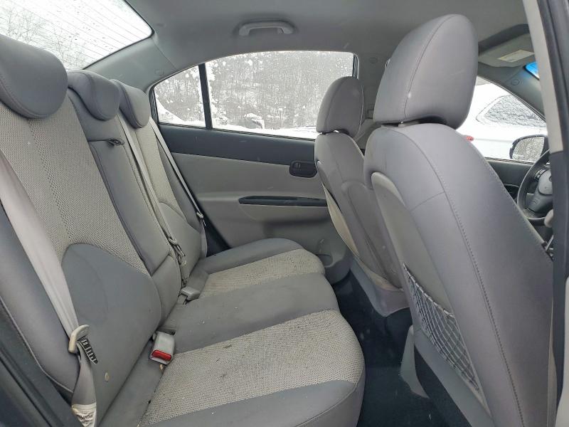 Photo 10 from auction – 2010 HYUNDAI ACCENT GLS with VIN KMHCN4AC1AU445688