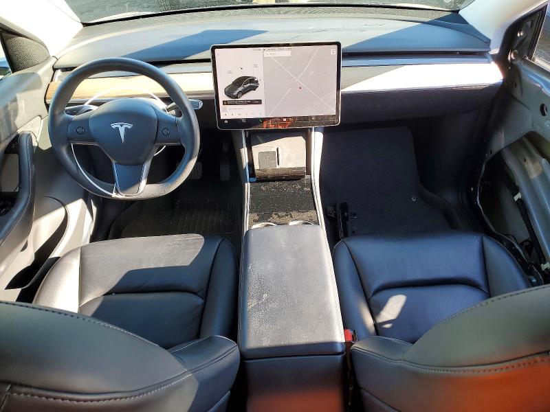 Photo 8 from auction – 2020 TESLA MODEL Y with VIN 5YJYGDEE4LF048004