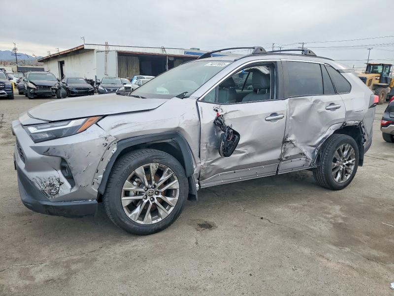TOYOTA RAV4 2022 with VIN 2T3C1RFV4NC202846 - Photo from auction