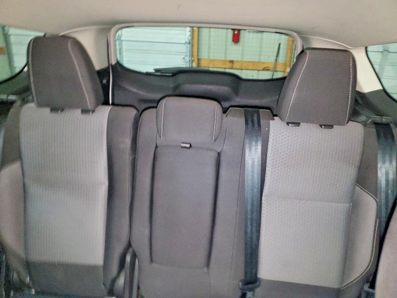 صورة رقم 10 من المزاد - 2017 FORD ESCAPE مع VIN 1FMCU0GDXHUB60039