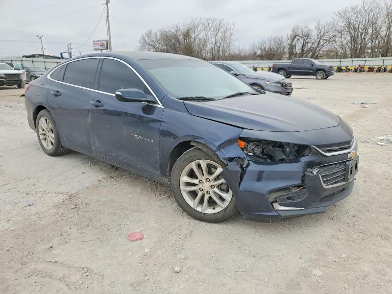 Photo 4 from auction – 2017 CHEVROLET MALIBU with VIN 1G1ZE5ST7HF127889