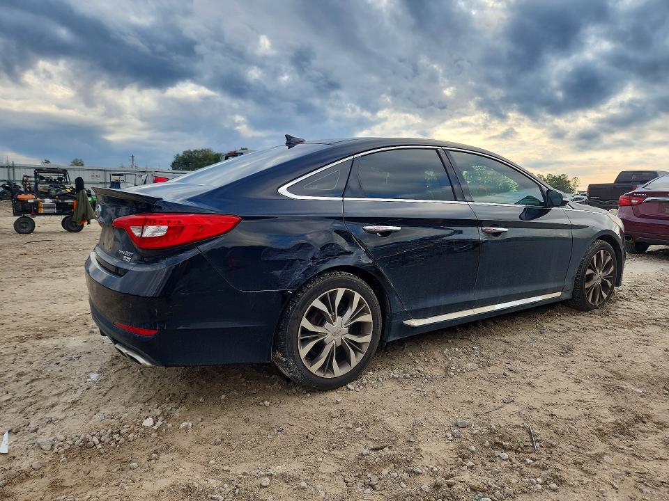 Photo 3 from auction – 2015 HYUNDAI SONATA SPO with VIN 5NPE34AB7FH112097