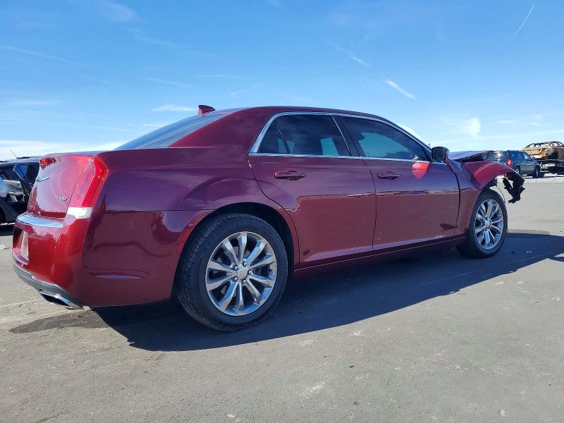 Photo 3 from auction – 2018 CHRYSLER 300 TOURIN with VIN 2C3CCARG8JH341223