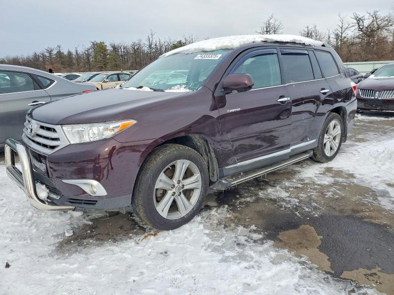 TOYOTA HIGHLANDER 2012 with VIN 5TDDK3EH4CS119151 - Photo from auction