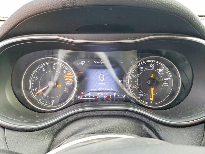 Photo 9 from auction – 2020 JEEP CHEROKEE with VIN 1C4PJLDB3LD560794