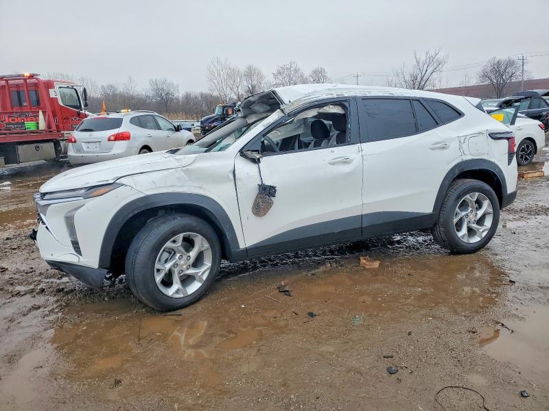CHEVROLET TRAX LS 2025 with VIN KL77LFEP0SC291662 - Photo from auction