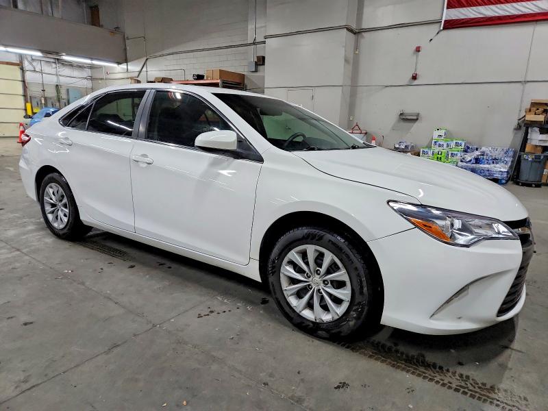 Photo 4 from auction – 2015 TOYOTA CAMRY with VIN 4T4BF1FK9FR494996