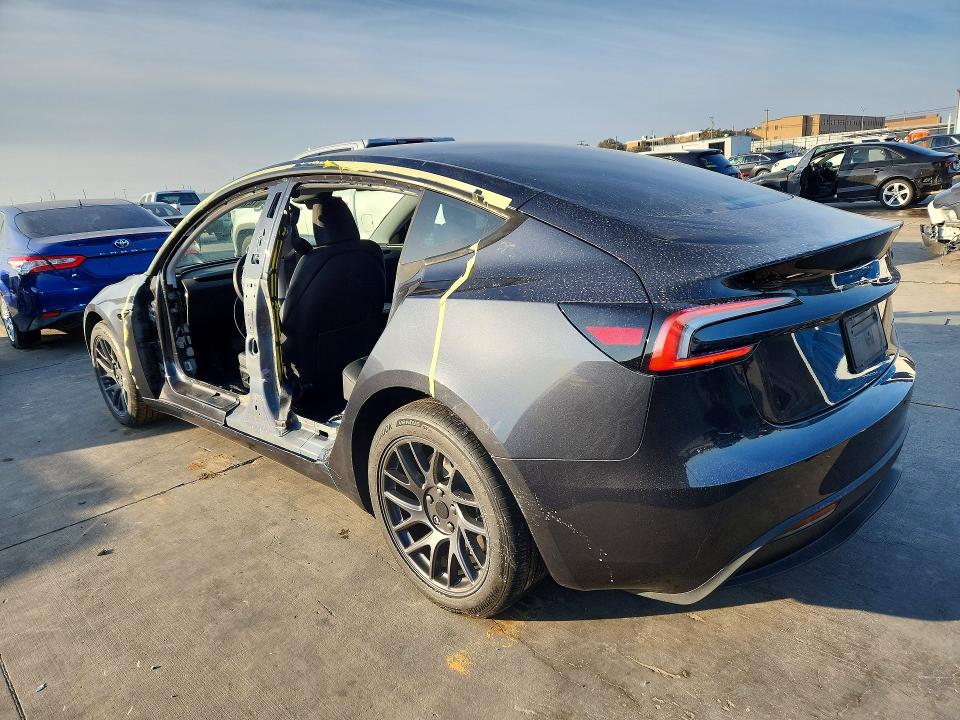 Photo 2 from auction – 2025 TESLA MODEL 3 with VIN 5YJ3E1EB2SF942800