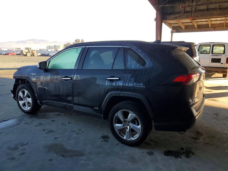 Photo 2 from auction – 2019 TOYOTA RAV4 with VIN JTMDWRFVXKD018931