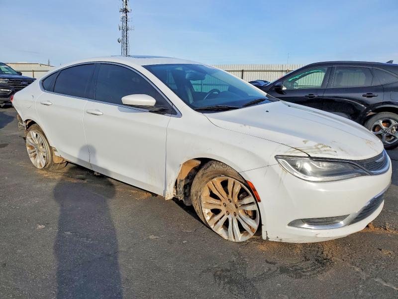 Photo 4 from auction – 2015 CHRYSLER 200 LIMITE with VIN 1C3CCCAB8FN689341