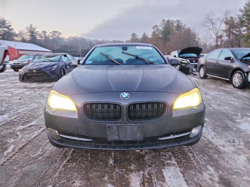 Photo 5 from auction – 2012 BMW 535 XI with VIN WBAFU7C59CDU59861