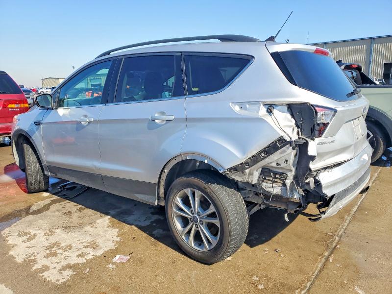 Photo 2 from auction – 2018 FORD ESCAPE SE with VIN 1FMCU0GD3JUD28142