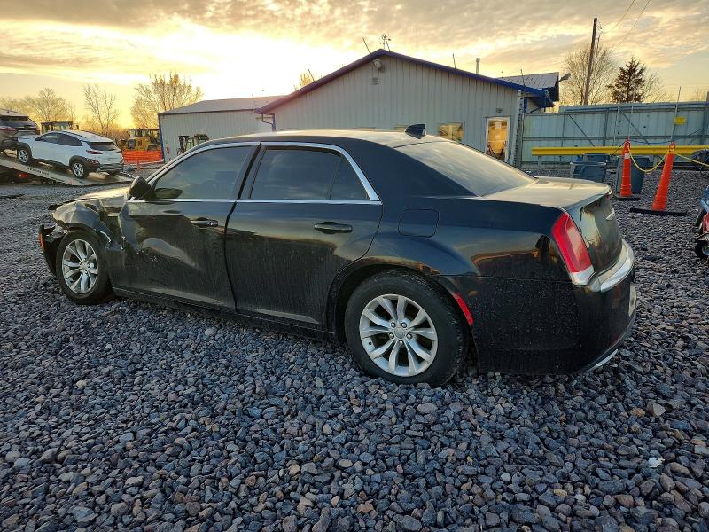 Photo 2 from auction – 2015 CHRYSLER 300 LIMITE with VIN 2C3CCAAG5FH756258