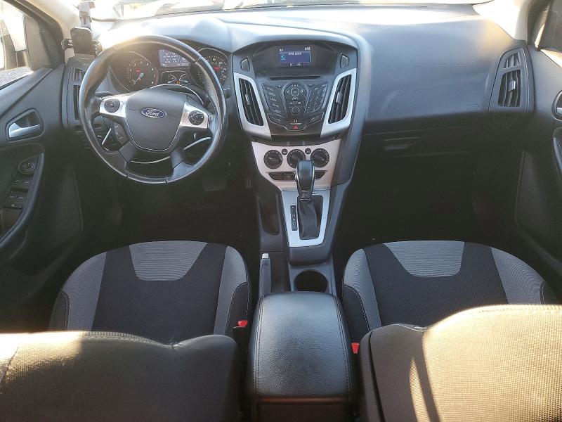 Photo 8 from auction – 2014 FORD FOCUS SE with VIN 1FADP3F24EL406379