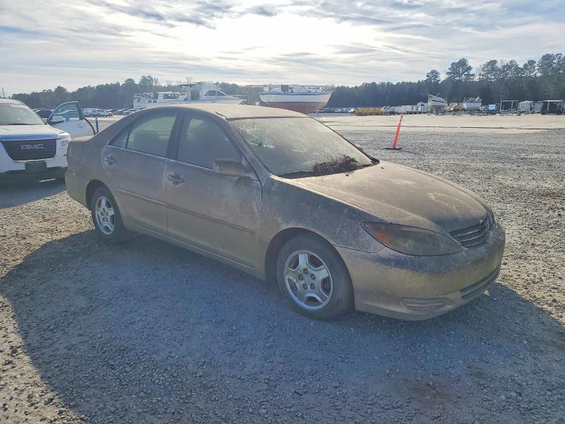 Photo 4 from auction – 2002 TOYOTA CAMRY with VIN 4T1BF32K02U017623
