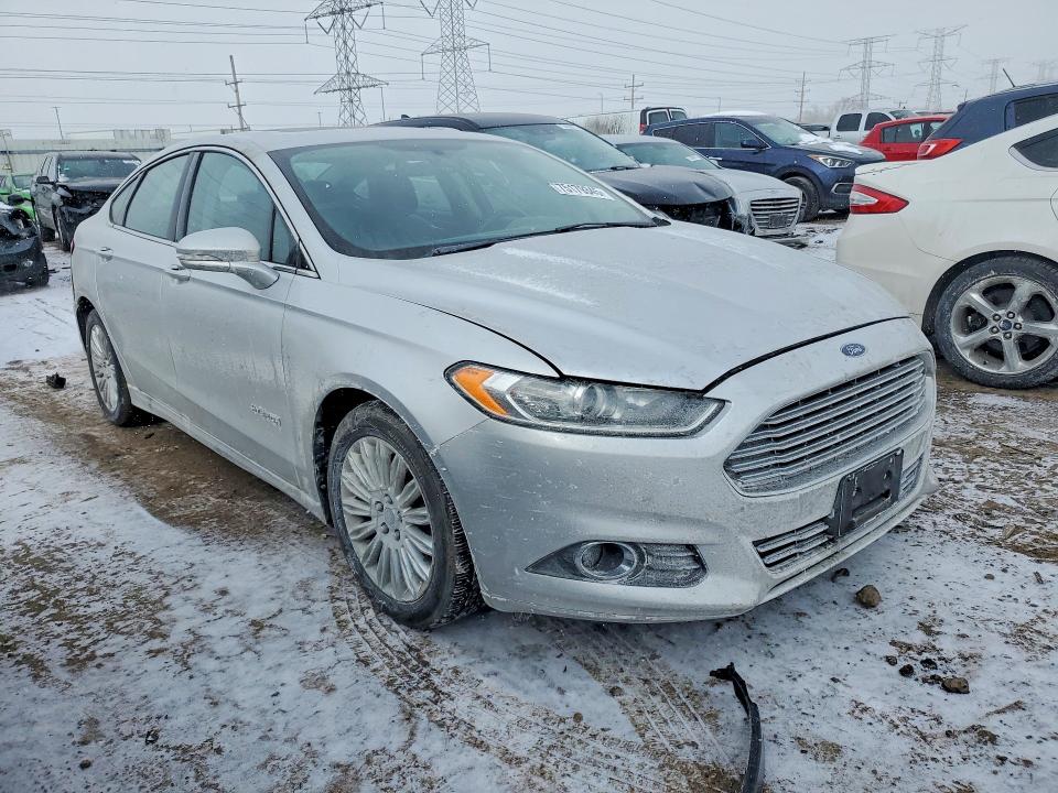 Photo 4 from auction – 2013 FORD FUSION with VIN 3FA6P0LU6DR339698