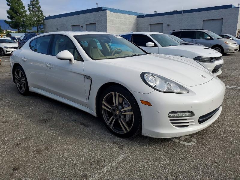 Photo 4 from auction – 2011 PORSCHE PANAMERA 2 with VIN WP0AA2A76BL021896