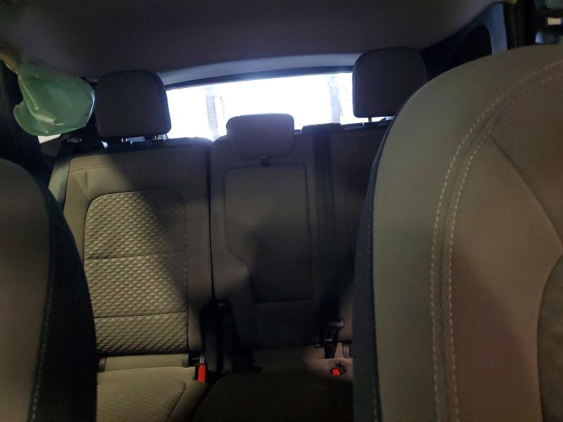 Photo 10 from auction – 2020 FORD ESCAPE with VIN 1FMCU0G67LUC05089