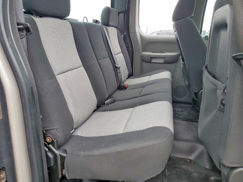 Photo 10 from auction – 2008 CHEVROLET SILVERADO with VIN 1GCEC19X68Z312883
