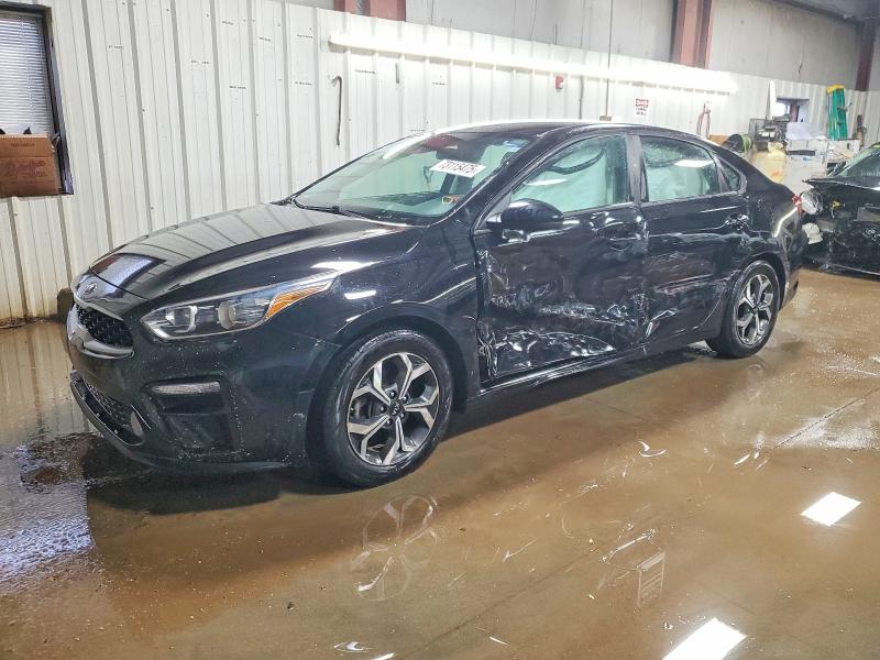 KIA FORTE FE 2021 with VIN 3KPF24AD3ME317006 - Photo from auction