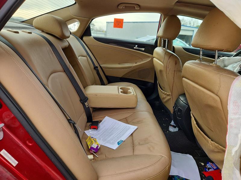 Photo 10 from auction – 2011 HYUNDAI SONATA SE with VIN 5NPEC4AC0BH146367