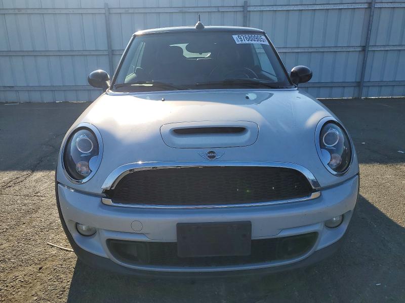 Photo 5 from auction – 2013 MINI COOPER S with VIN WMWZP3C52DT705296