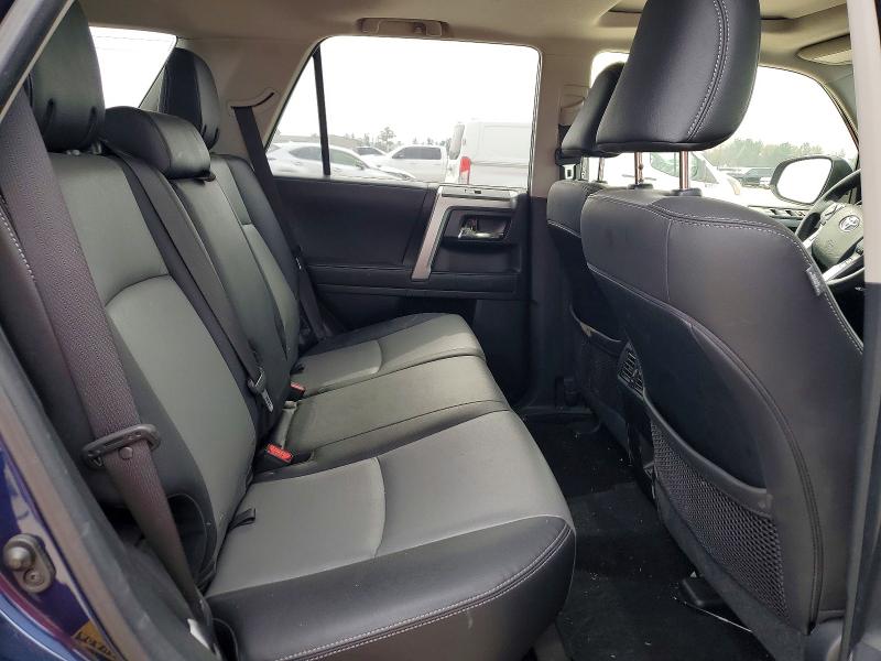Photo 11 from auction – 2023 TOYOTA 4RUNNER with VIN JTEFU5JR2P5287133
