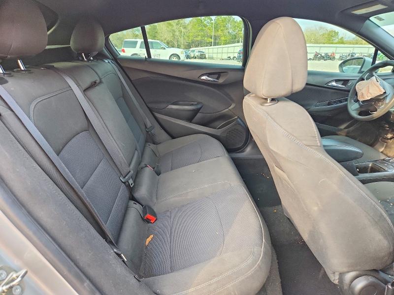 Photo 11 from auction – 2018 CHEVROLET CRUZE with VIN 3G1BE6SM9JS535330